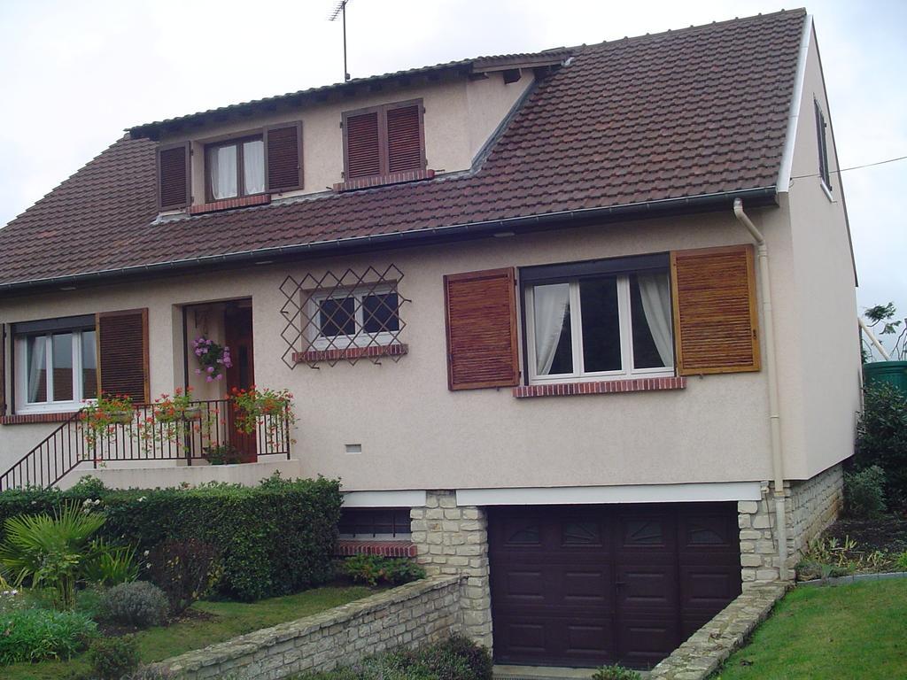 Chambre Crescia Vernouillet  Oda fotoğraf