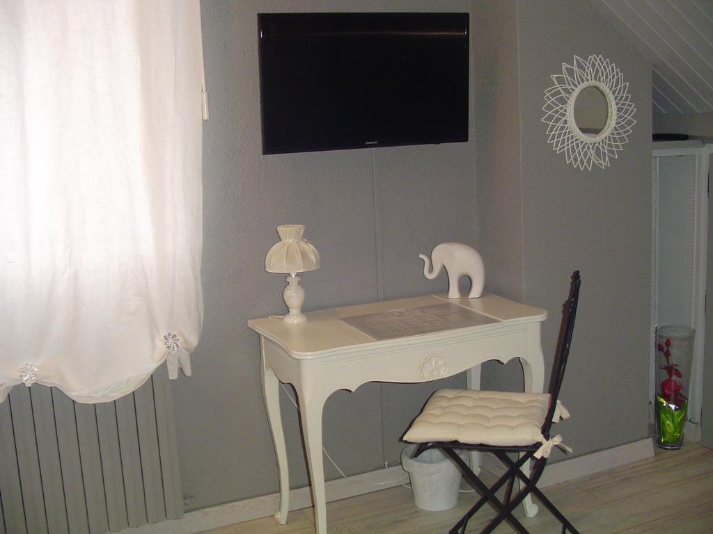 Chambre Crescia Vernouillet  Dış mekan fotoğraf